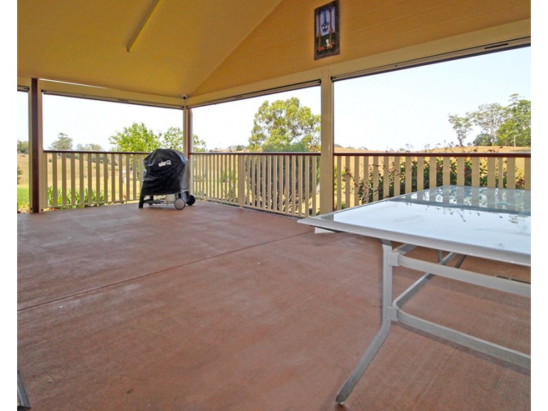 26 Robinson Road, Mount Mee QLD 4521