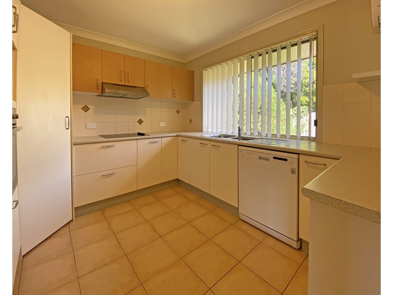 16 Crestridge Crescent, Morayfield QLD 4506