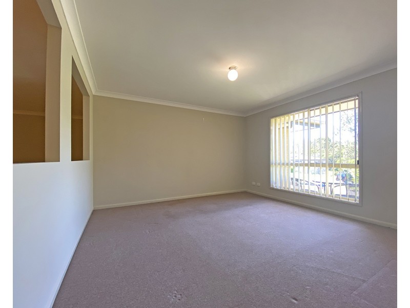 16 Crestridge Crescent, Morayfield QLD 4506