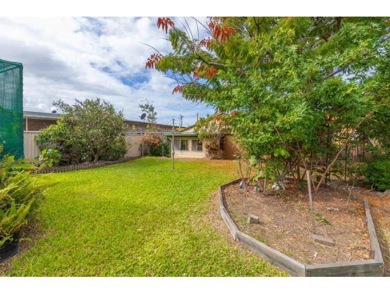 45 Wendy Crescent, Clontarf QLD 4019