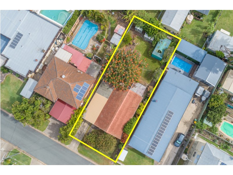 45 Wendy Crescent, Clontarf QLD 4019