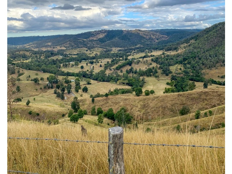 900-958 Delaney Creek Road, Mount Delaney QLD 4514