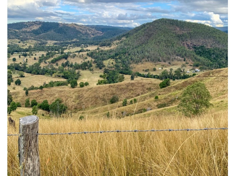 900-958 Delaney Creek Road, Mount Delaney QLD 4514