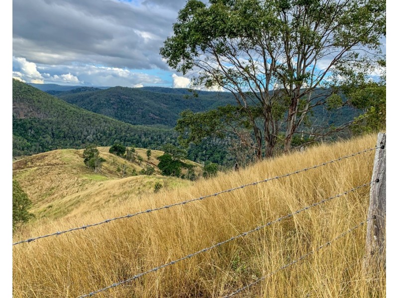 900-958 Delaney Creek Road, Mount Delaney QLD 4514