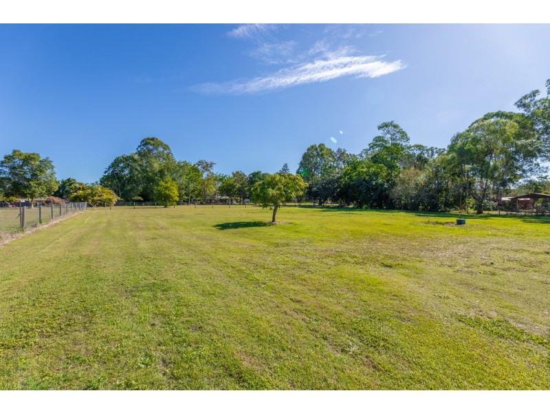 15-17 Damiani Road, Elimbah QLD 4516