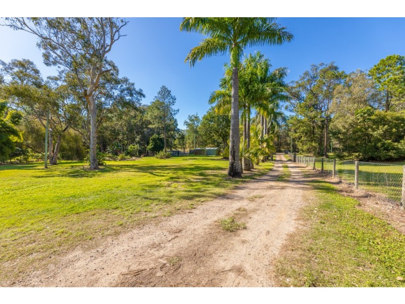 15-17 Damiani Road, Elimbah QLD 4516