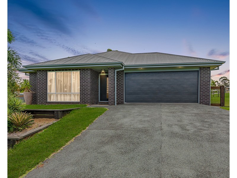 136 Mountaintrack Drive, Wamuran QLD 4512