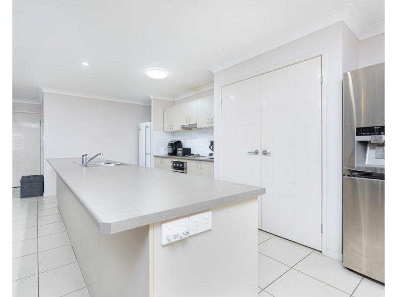 North Lakes QLD 4509