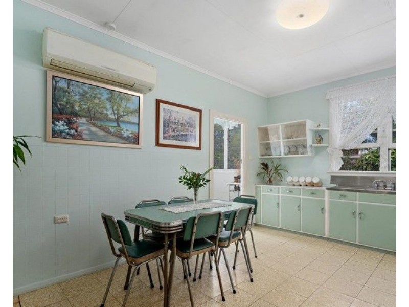 17 Caboolture River Road, Morayfield QLD 4506