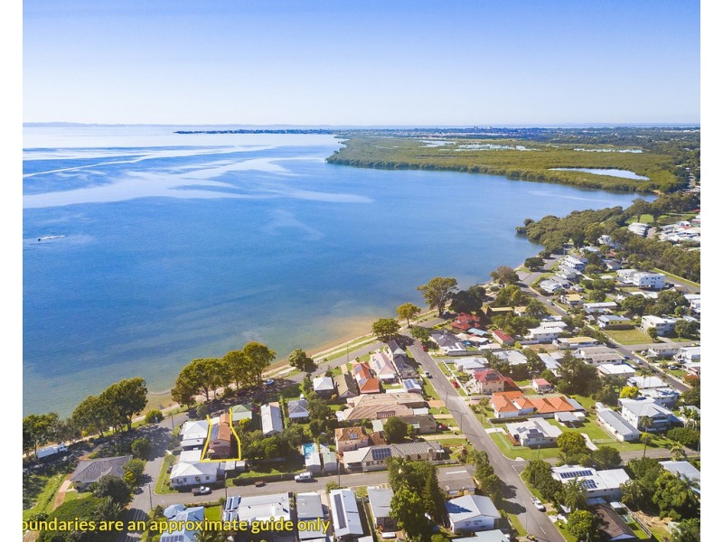 51 Esplanade, Deception Bay QLD 4508