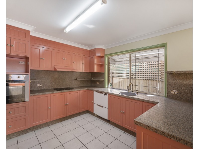 51 Esplanade, Deception Bay QLD 4508