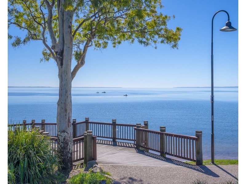 51 Esplanade, Deception Bay QLD 4508