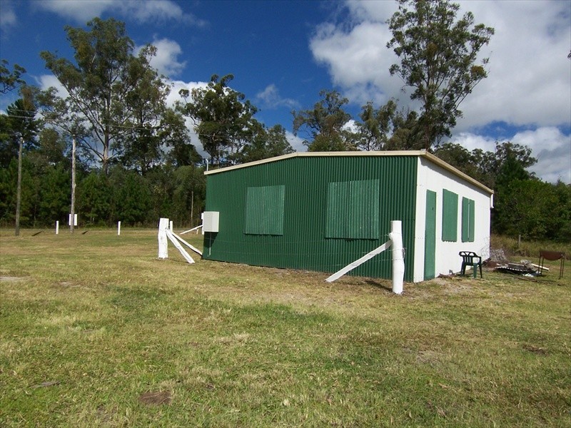 153 Windsor St, Woodford QLD 4514