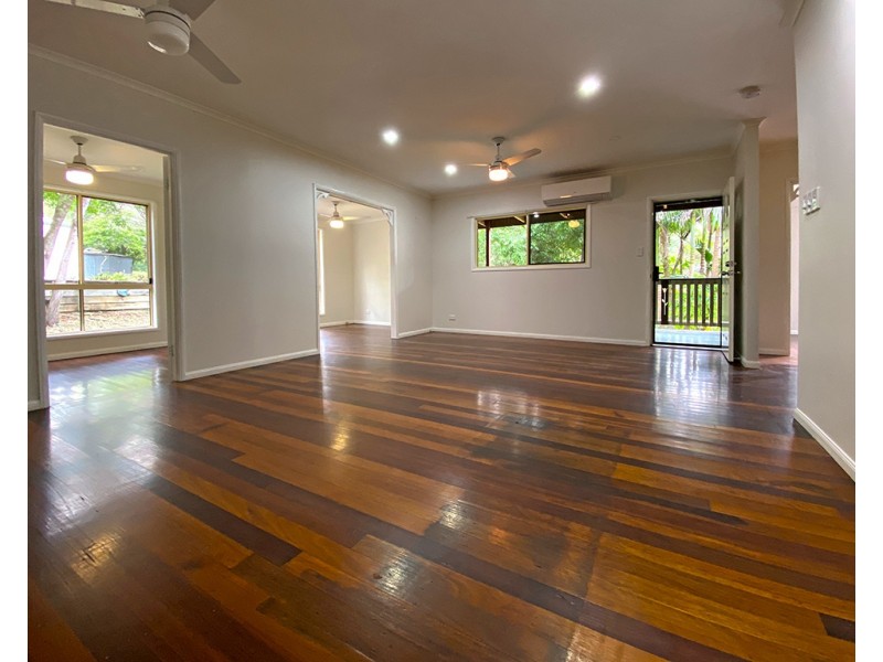 17 Hillview Court, Wamuran QLD 4512