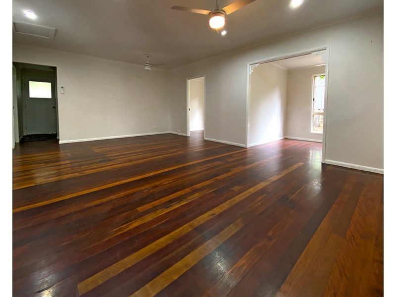 17 Hillview Court, Wamuran QLD 4512