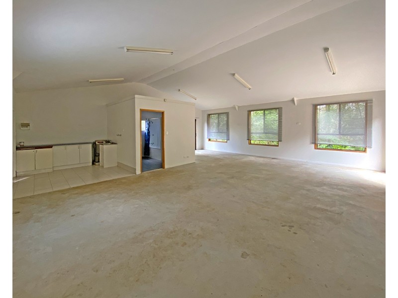 17 Hillview Court, Wamuran QLD 4512