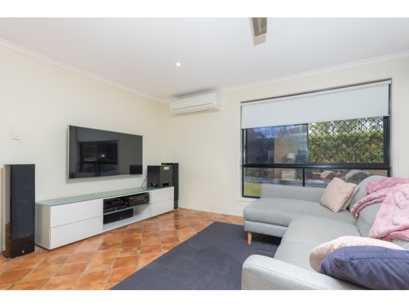 72 Station Road, Wamuran QLD 4512
