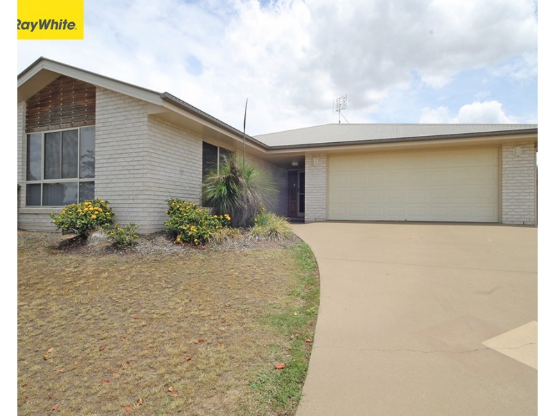 15 Hedley Drive, Kilcoy QLD 4515