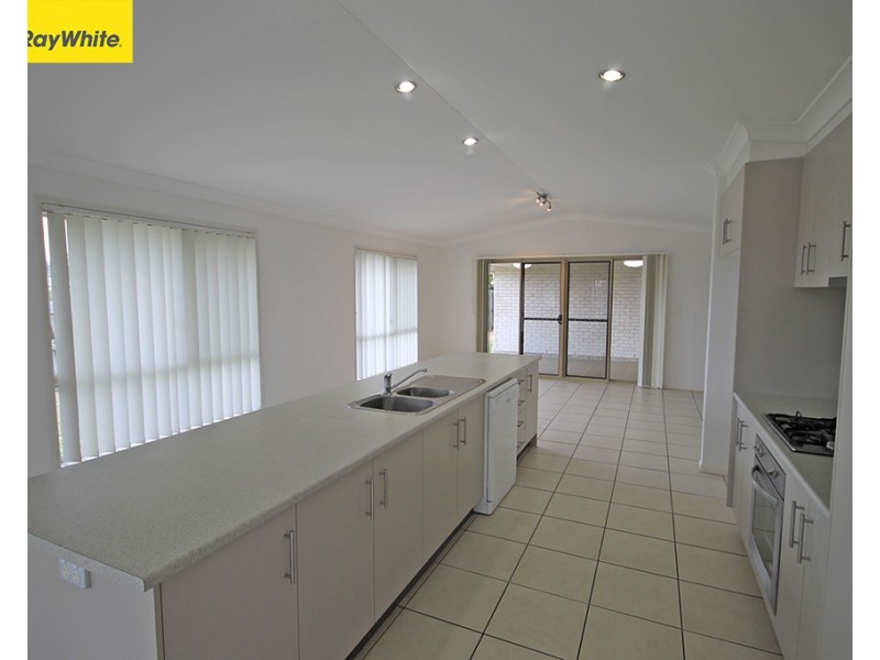 15 Hedley Drive, Kilcoy QLD 4515