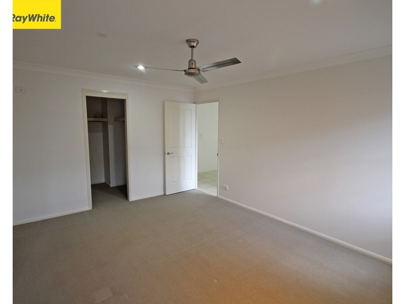 15 Hedley Drive, Kilcoy QLD 4515