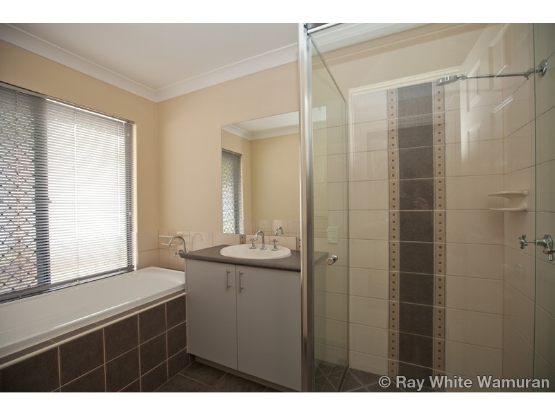 23 Leslie Street, Woodford QLD 4514