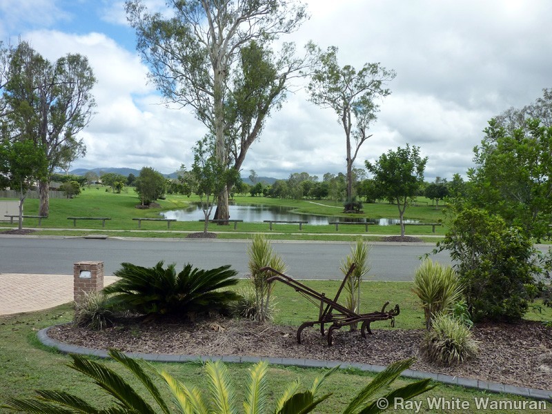 1 Hedley Drive, Kilcoy QLD 4515