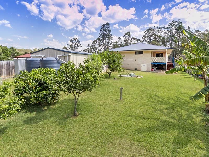 76 Station Road, Wamuran QLD 4512