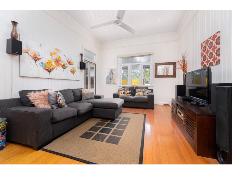326 W Lindsay Road, Wamuran QLD 4512