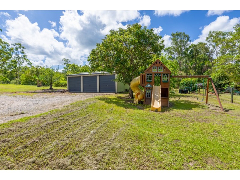 326 W Lindsay Road, Wamuran QLD 4512