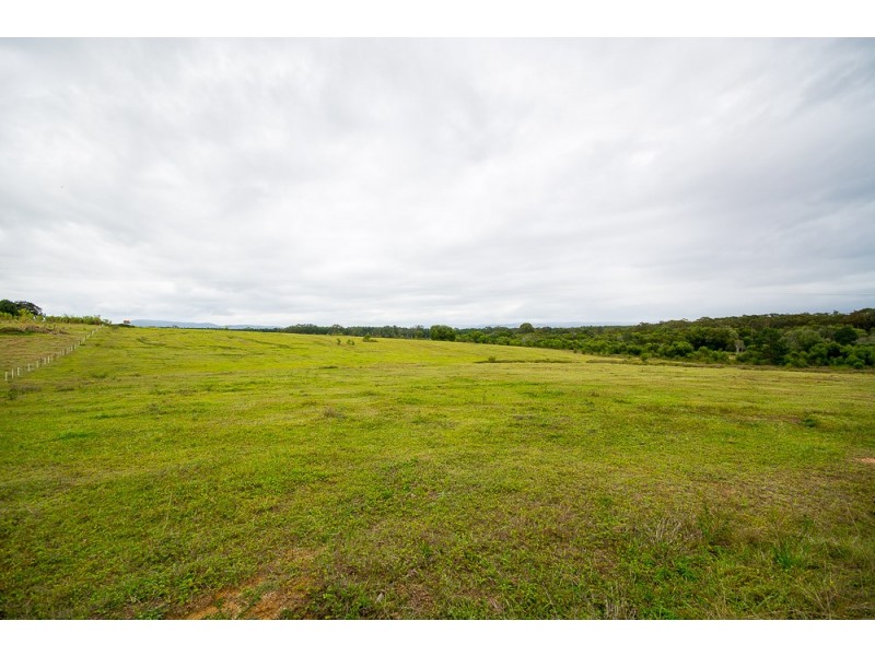 445-515 Raaen Road, Bracalba QLD 4512