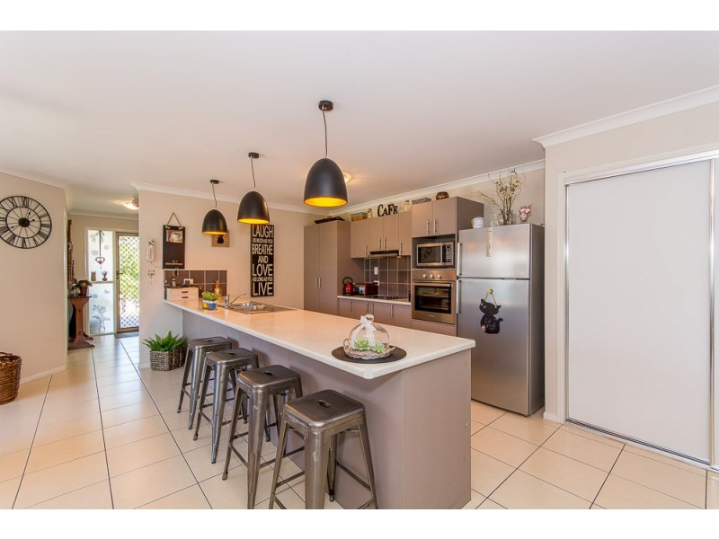 2 Grange Court, Narangba QLD 4504