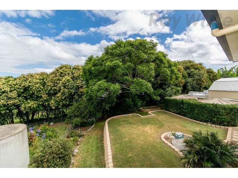 16 Horne Road, Mount Mee QLD 4521