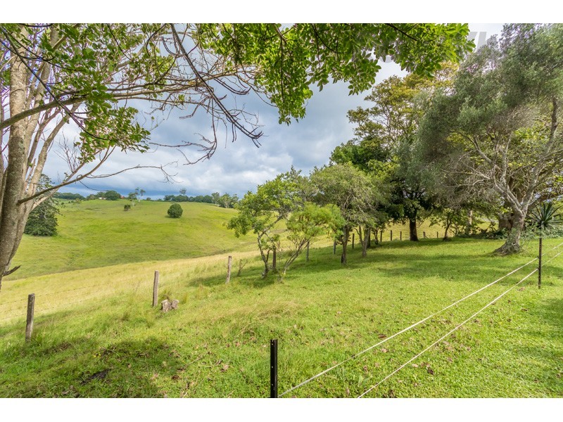 50 Robinson Road, Mount Mee QLD 4521