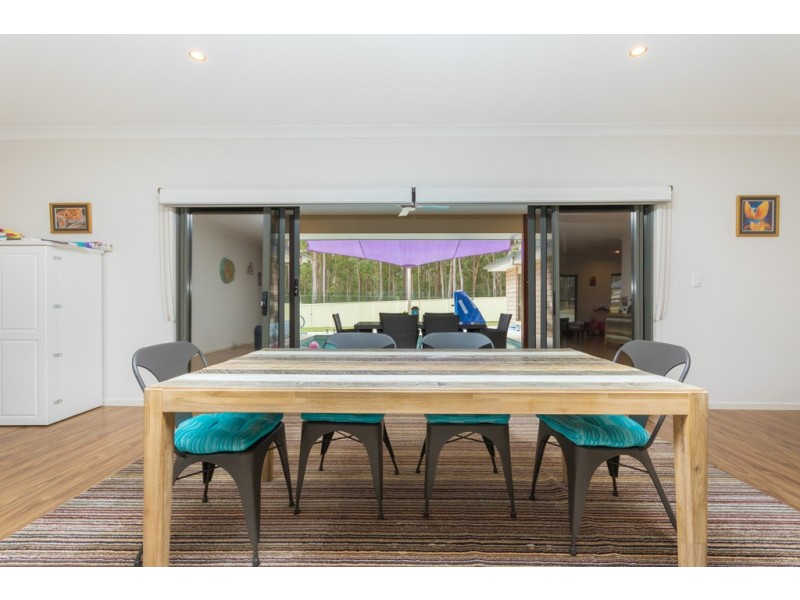 122 Manordowns Drive, D’aguilar QLD 4514