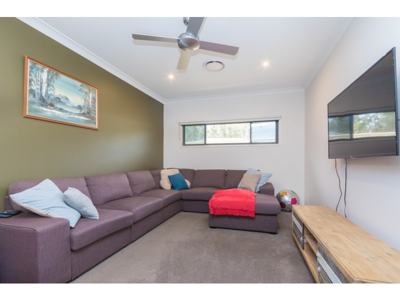 122 Manordowns Drive, D’aguilar QLD 4514