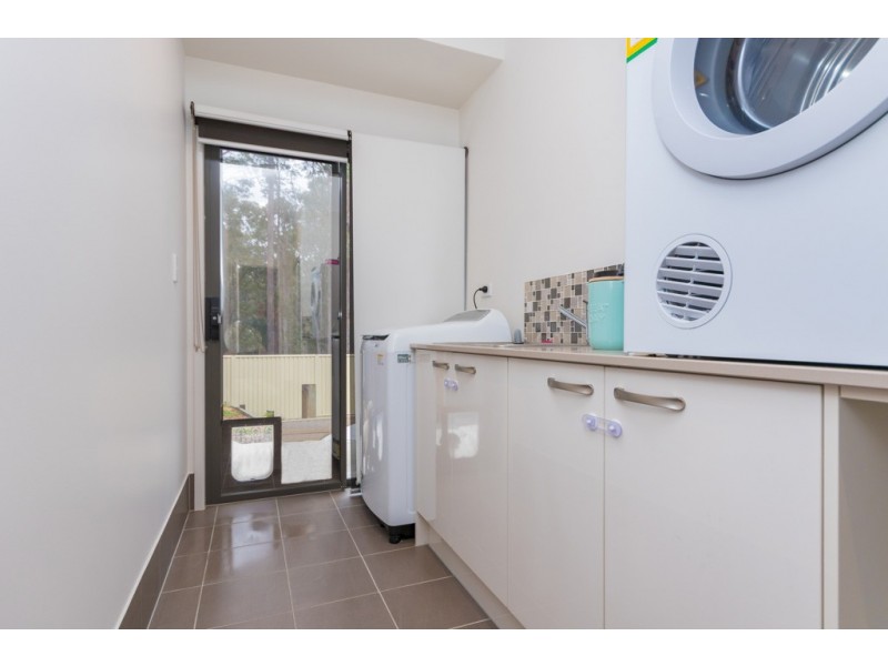122 Manordowns Drive, D’aguilar QLD 4514