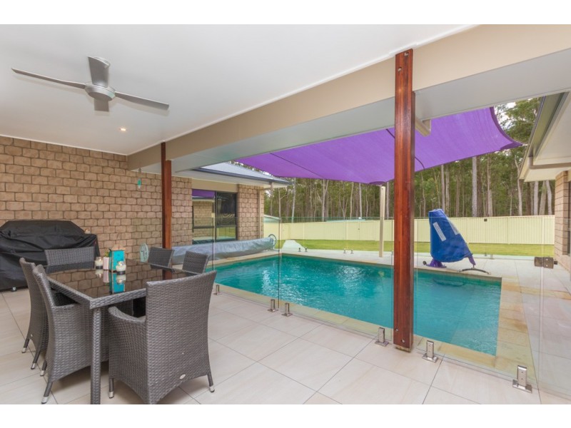 122 Manordowns Drive, D’aguilar QLD 4514