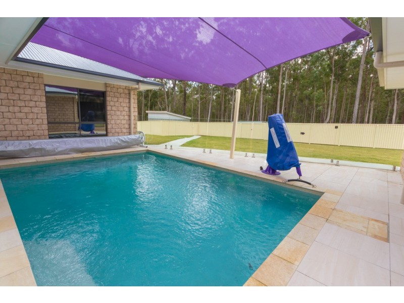 122 Manordowns Drive, D’aguilar QLD 4514