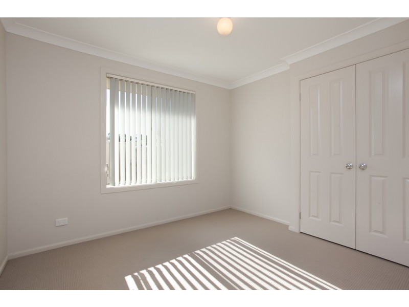 1/13 Prieska Way, East Maitland NSW 2323