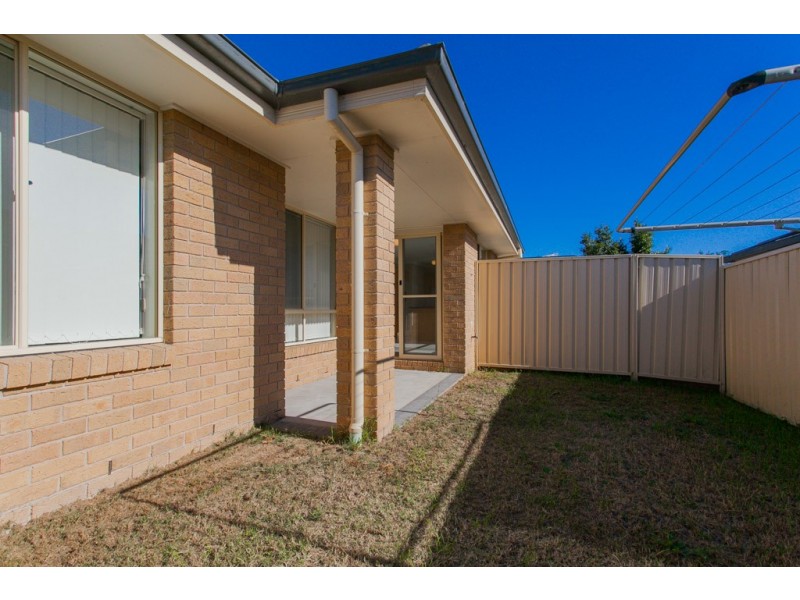 1/13 Prieska Way, East Maitland NSW 2323