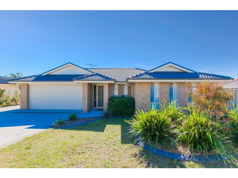 1/13 Prieska Way, East Maitland NSW 2323