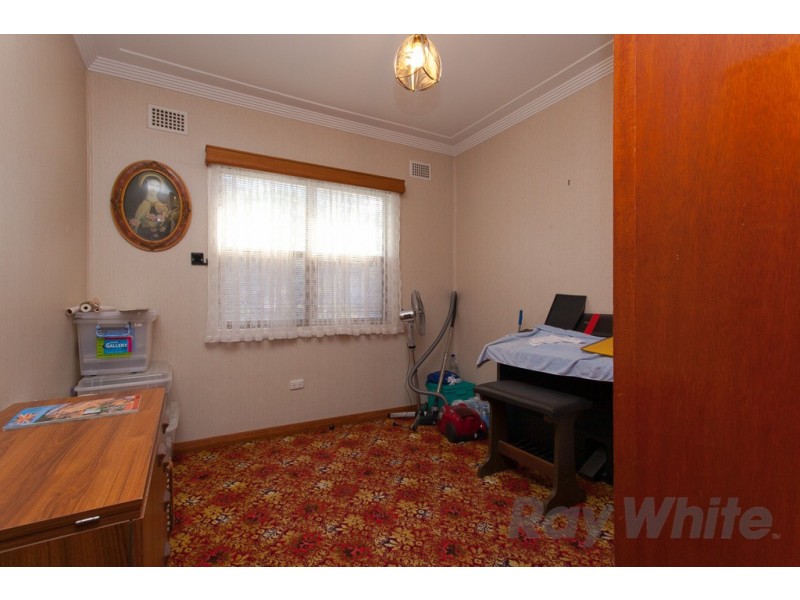 15 Curry Street, Cardiff NSW 2285