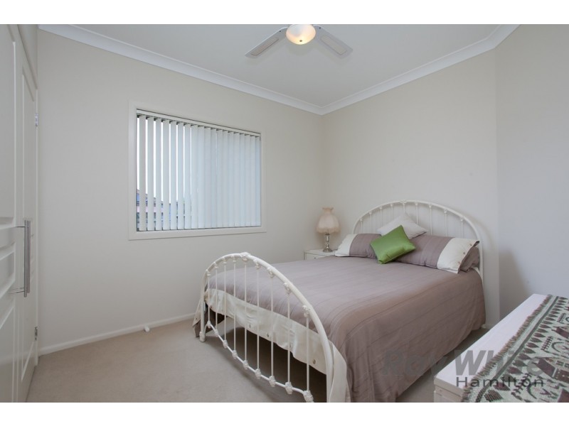 5 Bay Street, Stockton NSW 2295