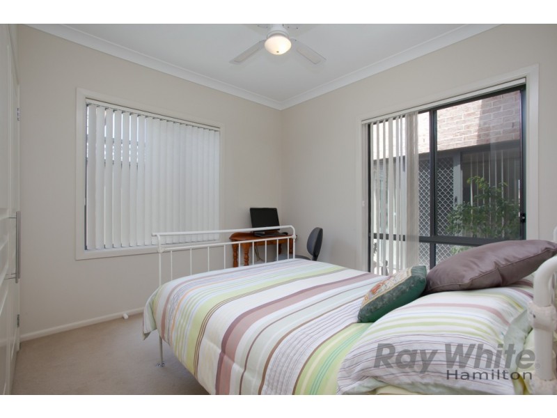 5 Bay Street, Stockton NSW 2295