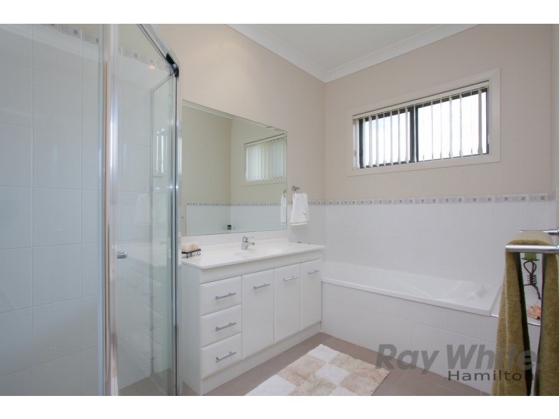 5 Bay Street, Stockton NSW 2295