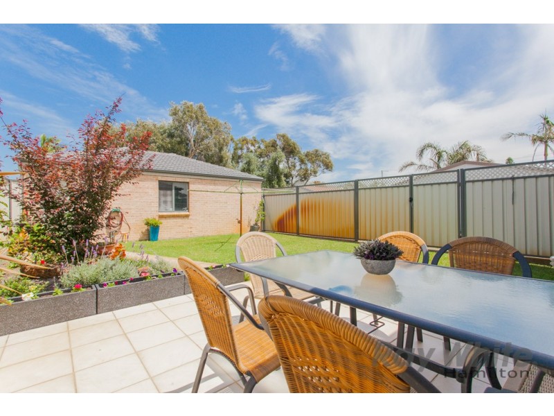 5 Bay Street, Stockton NSW 2295