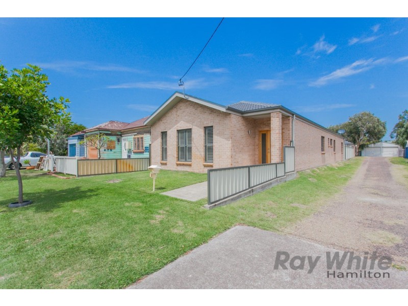 5 Bay Street, Stockton NSW 2295
