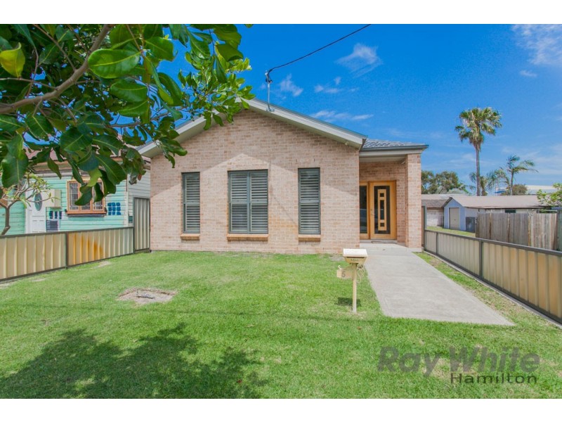 5 Bay Street, Stockton NSW 2295