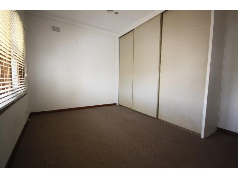 7 Joslin Street, Kotara NSW 2289