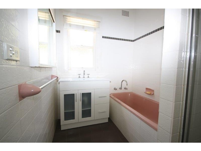 7 Joslin Street, Kotara NSW 2289